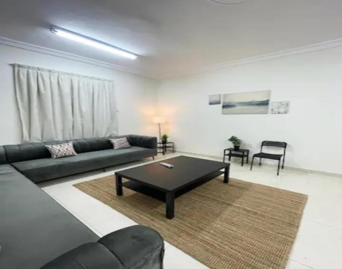 Luxurious Family 3 Bedroom Apartments 10 Mins Drive To Al-Masjid Nabawi - Nozol Noor 1 Medína Exteriér fotografie